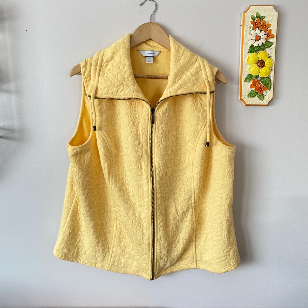 Yellow Floral Metal Zipper Puff Vest